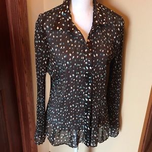 Simply sheer brown floral long sleeve blouse!